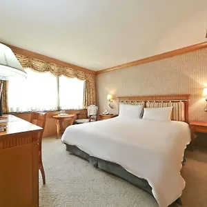 Nostalgia Hotel